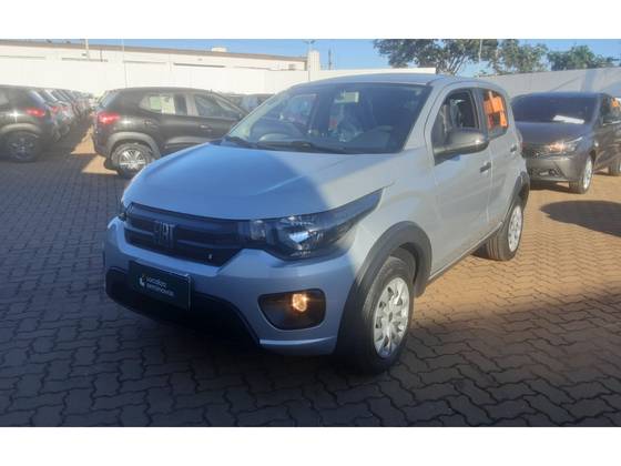 FIAT MOBI 1.0 EVO FLEX LIKE. MANUAL FIAT MOBI 1.0 EVO FLEX LIKE. MANUAL
